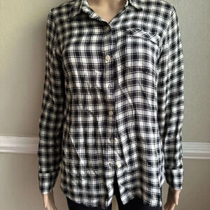 LUCKY BRAND PLAID  FLANNEL T SHIRT LONG SLEEVE XS